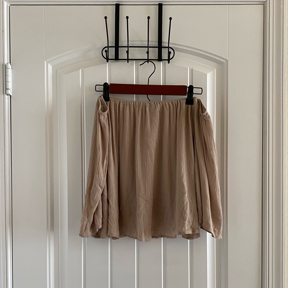 Tobi Off Shoulder Neutral Top